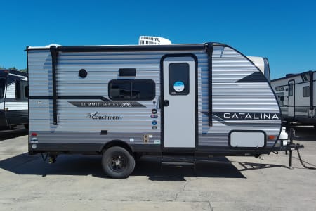 Roam and Relax RV Rentals