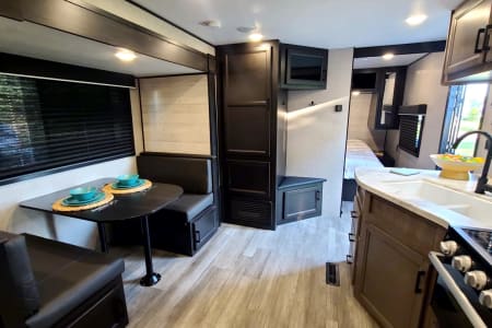 HollyRV rentals