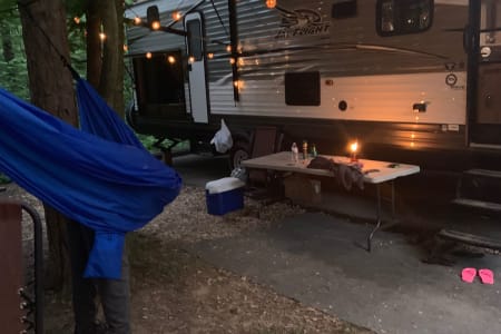 Jayco Jay Flight with outdoor kitchen