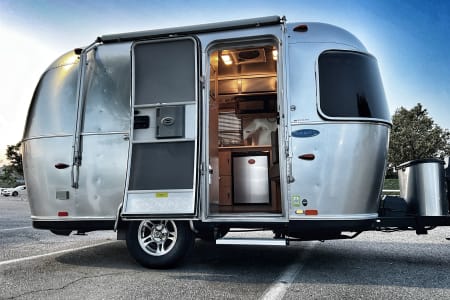 Corona CA Airstream Bambi 16 Sport