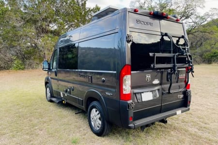 Amazing Camper Van With Full Bathroom! Fits in a Standard Parking Space!