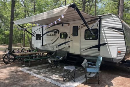 RiversideCanoeTripsCampground Rv Rentals