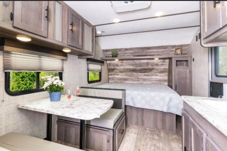 2022 Gulf Stream - Like new! New Rental Promo!