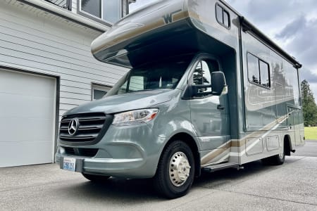 PNW EXPLORER! - 2020 Winnebago Vita -