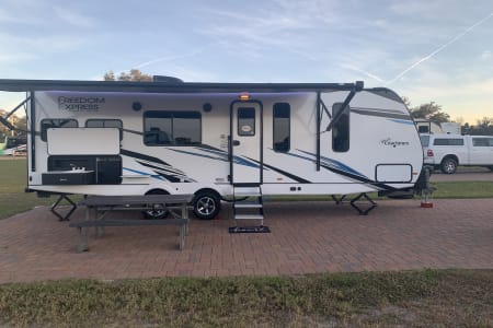 2023 Coachman Freedom Express Ultra-Lite