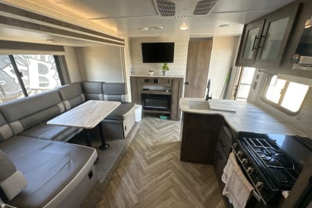 RV Rental bakersfield,California-(CA)