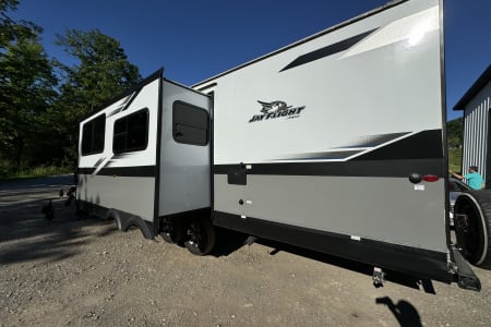 GridLifeMidWest Rv Rentals