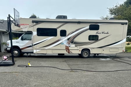 ClintonRV rentals