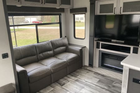 SunfoxCampground Rv Rentals