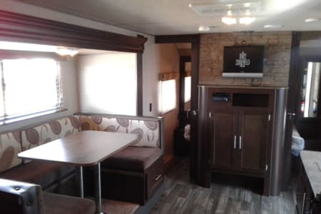 LeweyLakeCampground Rv Rentals