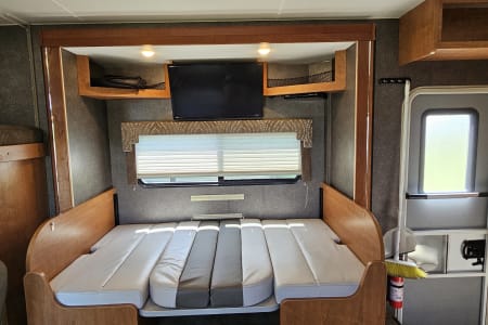 ShipshewanaCampground Rv Rentals