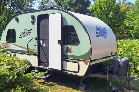 Travel-trailer rentals in Hilton Beach