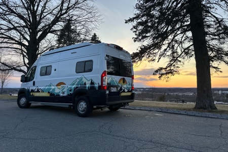 Winthrop ME Bucket List Breeze 2021 Winnebago Solis 59P