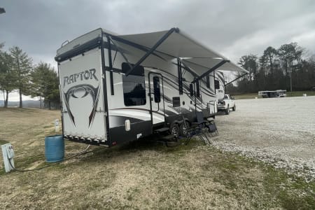 Rockwood TN Rolling Raptor Retreat