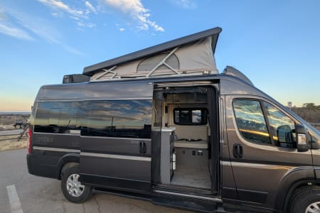 Highlands Ranch CO New 2024 Thor Dazzle. 9 seats, 6 with seatbelts, 5 sleeps + Starlnk Add Fee