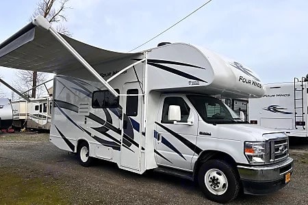 Portland OR 2022 Thor Motor Coach Four Winds (17T)