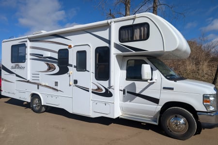 Walker MI 28' SunSeeker - Sleeps 6