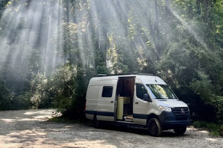 Camper-van rentals in Brooklin
