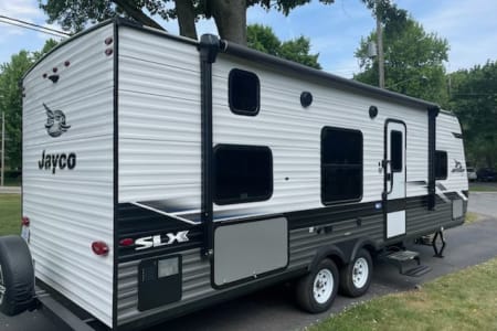 Grand Rapids MI 2022 Jayco Jay Flight SLX Travel Trailer (28.5’)