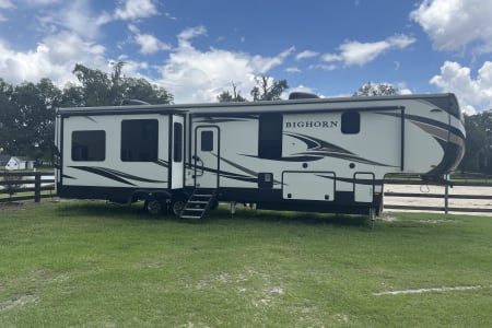 Ocala FL House on wheels!