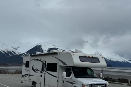 Anchorage AK 2014 Coachmen Freelander