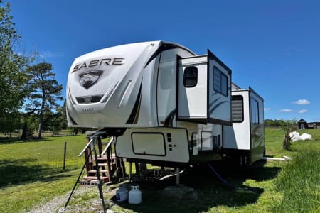 Alexander AR 2022 Forrest River Sabre ALAR1656