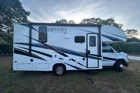 Jupiter FL 2022 Entegra Coach Odyssey