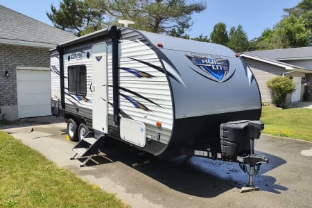 Travel-trailer rentals in Hepworth