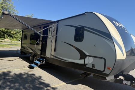 Holland OH M and R RV CROSSROADS Sunset trail super lite