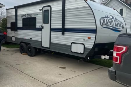 Travel-trailer rentals in Lucknow
