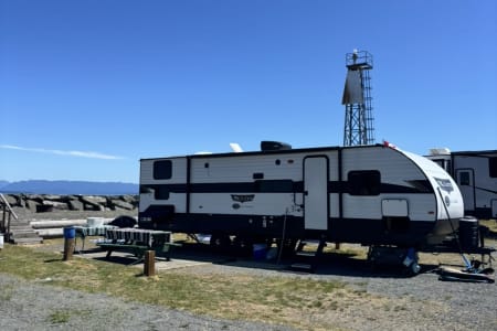 Travel-trailer rentals in Courtenay