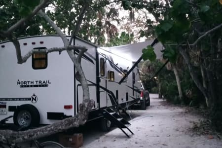St. Petersburg FL Luxury Couple's Coach
