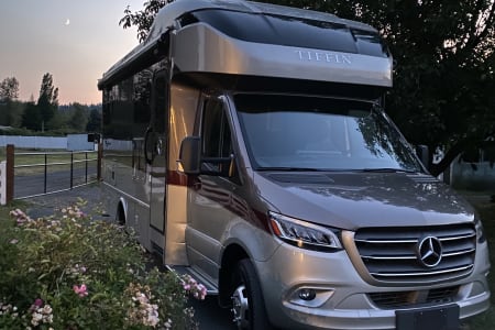 Loveland OH 2019 Mercedes Tiffin Wayfayer 25ft sleeps 4 Loveland,Ohio