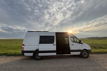Camper-van rentals in Airdrie