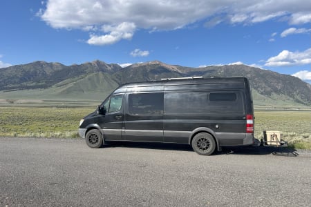 Hayward WI The Flying-V Off Grid Campervan