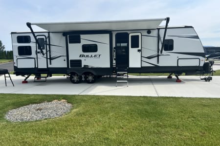 Normandy Park WA Delivery & Setup Included-Loaded & Luxurious-Roam F & A