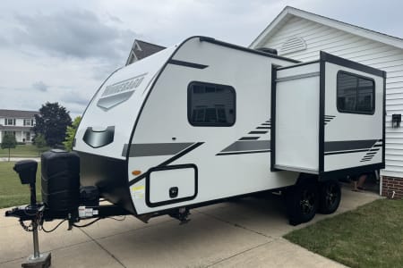 Hudson OH Cozy Winnebago - Ready for Adventure!
