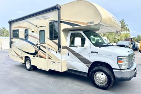 Kissimmee FL Cozy & Comfortable!!!
