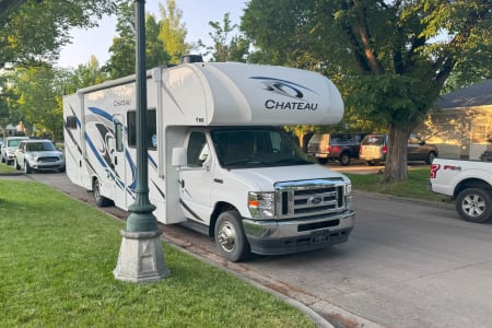 Salt Lake City UT 2023 Chateau Motor Home