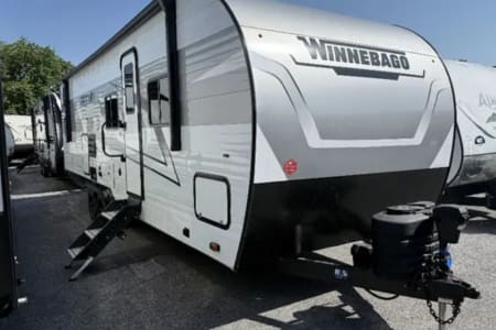 Arlington WA 2023 Winnebago Access AC30BH