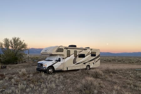 Lakewood CO The Roamer | Starlink, Solar, Luxury Bed - all you need without the fluff!