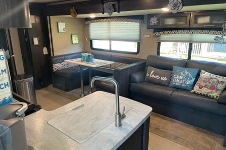 Mastic NY 2018 Kodiak Ultra-Lite 299BHSL