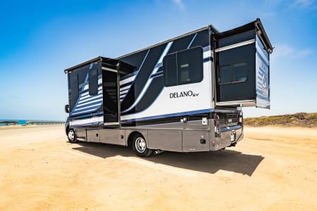 Oceanside CA 26C - 2023 Delano SV MB-COMFORT-LUXURY- GLAMPING ***VACATION***