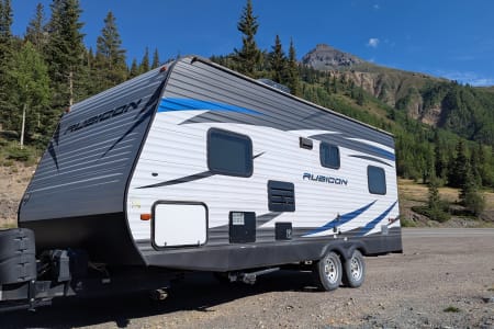 Aztec NM 20' Toy Hauler - Adventure Awaits