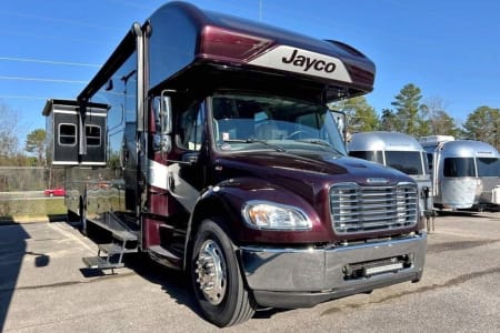 Panama City FL Your Next Great Adventure Starts Here – 2021 Jayco Seneca Luxury RV
