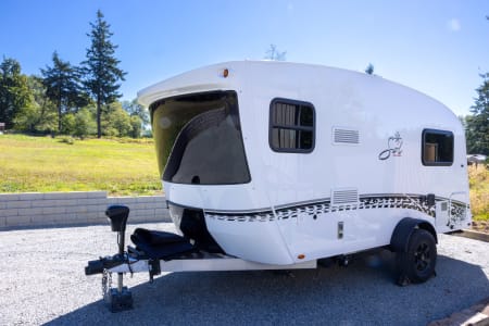 Snohomish WA Adventure-Ready 2022 InTech RV – Modern Comfort Meets the Great Outdoors