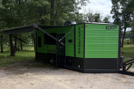 Little Falls MN Glacier fish house/RV model.
