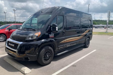 Mountain Home AR 2021 Luxury 9 Passenger Ram Promaster Van