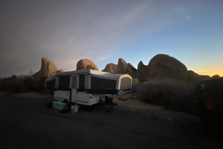 Folding-trailer rentals in Upland