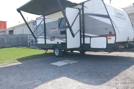 Midland ON 17’ Coleman family Bunkhouse - Pet Friendly - We The North RV